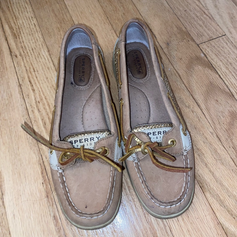 Gold sperrys - Picture 2 of 3